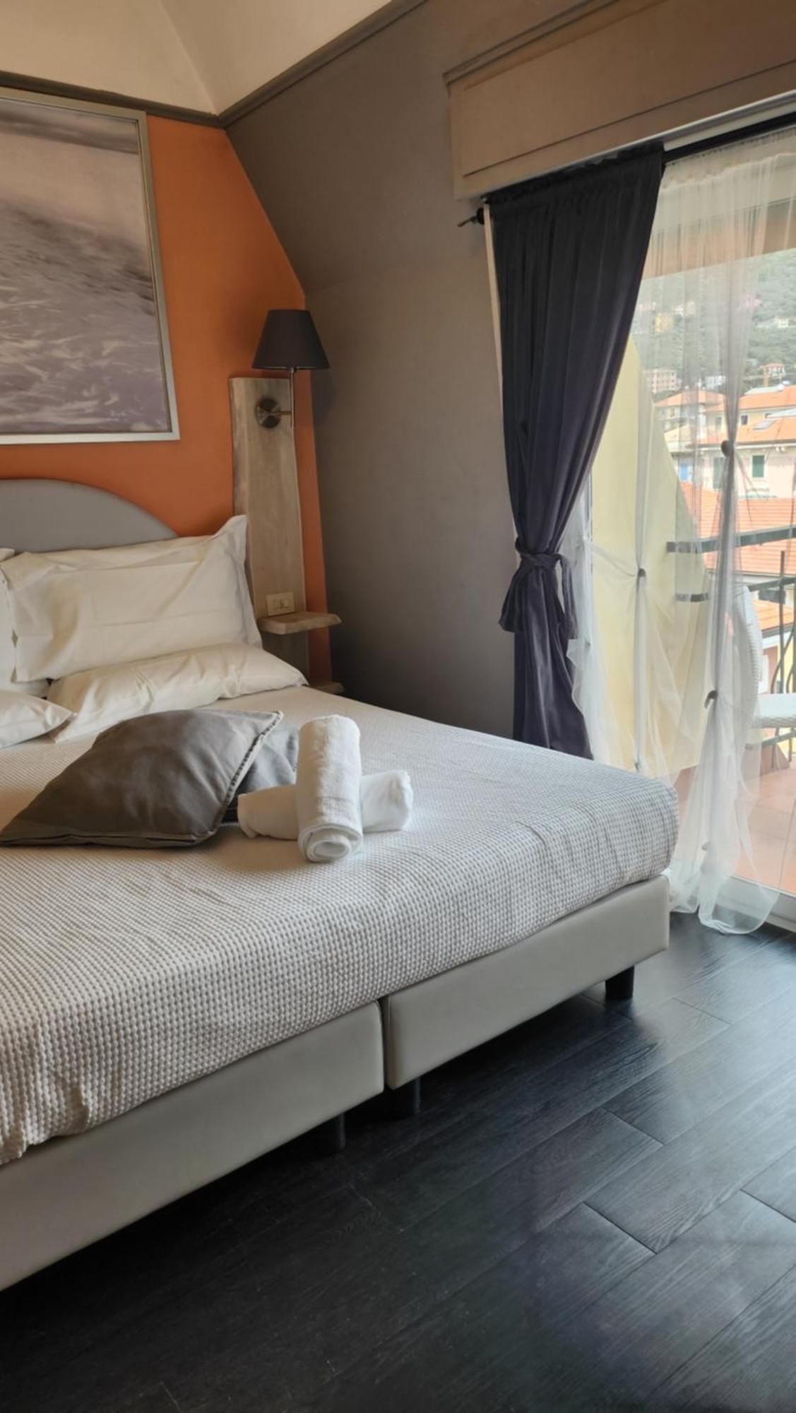 Hotel Zia Piera Киавари Екстериор снимка